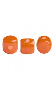 Les perles par Puca® Minos beads Opaque apricot 02020/32089
